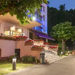 Hotel Grand Filippo Strasbourg Nord 4*