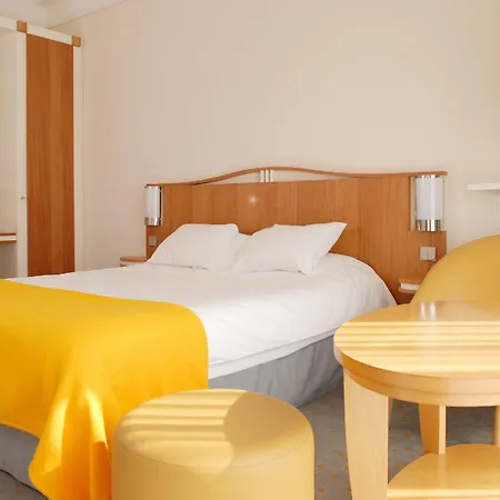 호텔 Grand Filippo Strasbourg Nord 4*
