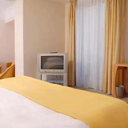 Grand Filippo Strasbourg Nord Hotel 4*