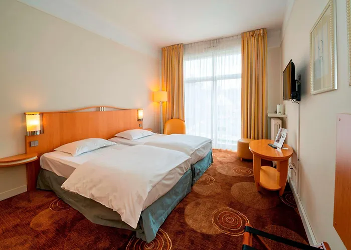 Grand Filippo Strasbourg Nord Hotel 4*