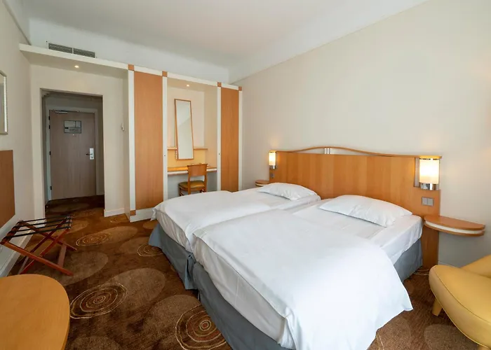 Grand Filippo Strasbourg Nord 4*