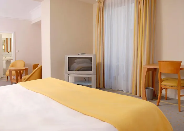 Grand Filippo Strasbourg Nord Hotel 4*